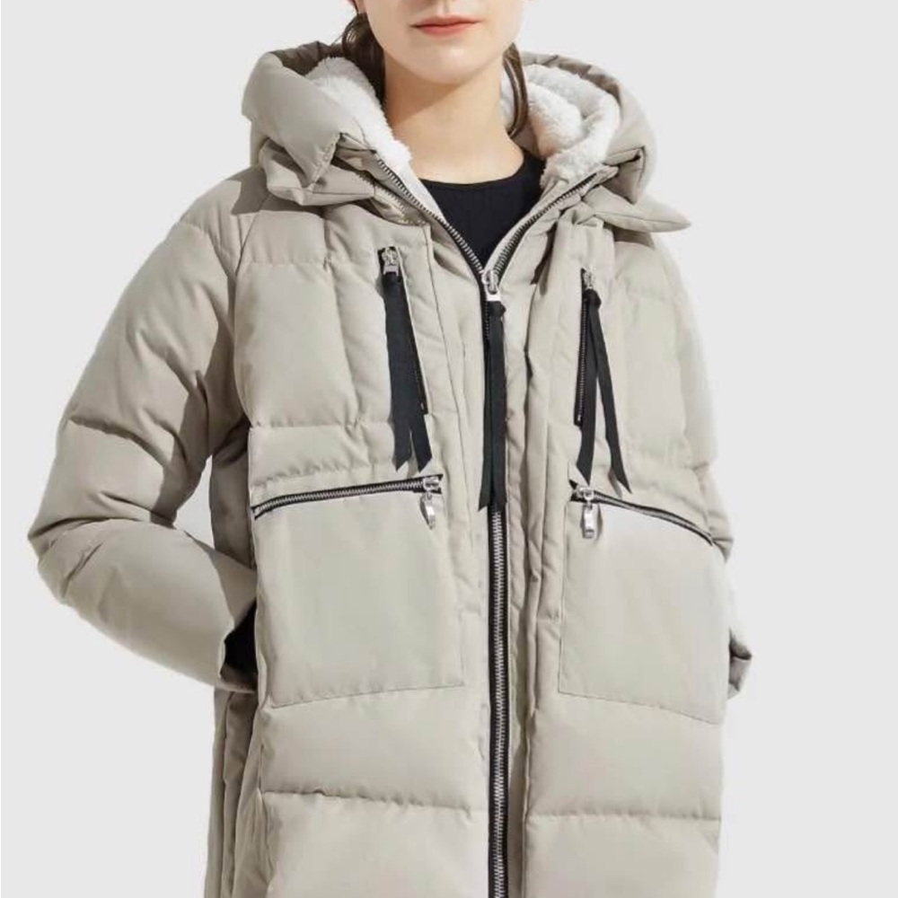 Women's Taupe Hooded Puffer Coat